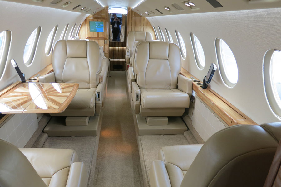 dassault falcon 50, french midsize jet, falcon 50 interior,
