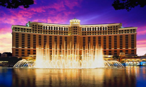 Bellagio Casino Resort in Las Vegas, vegas jet, vegas private jet charter flght, bellagio at night, bellagio fountain